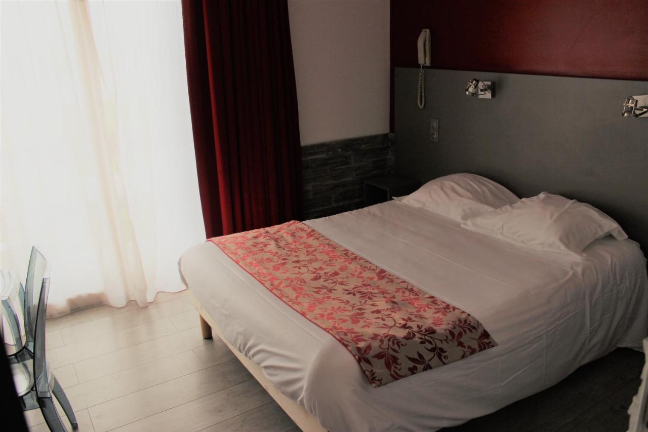 Logis Hotel Restaurant La Vieille Ferme, Macon Nord Sancé Εξωτερικό φωτογραφία