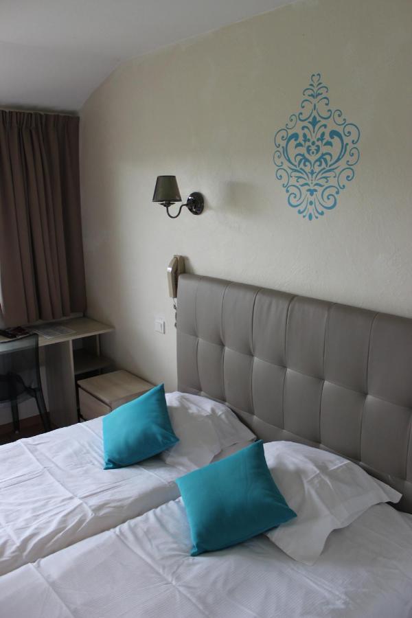 Logis Hotel Restaurant La Vieille Ferme, Macon Nord Sancé Εξωτερικό φωτογραφία