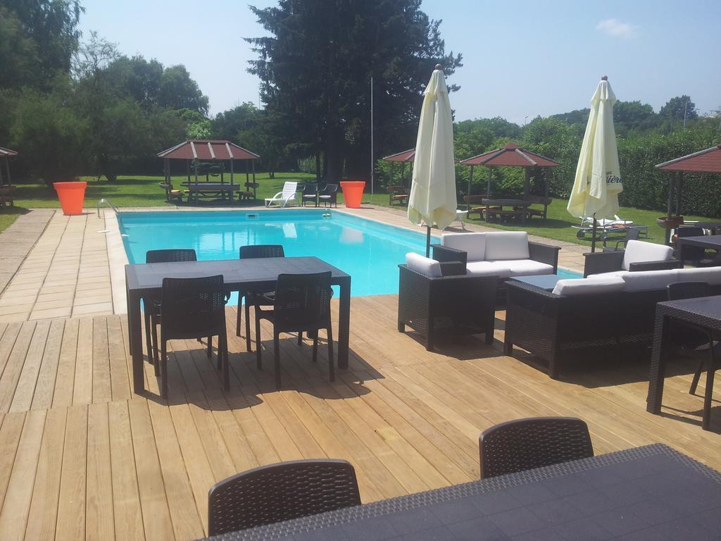 Logis Hotel Restaurant La Vieille Ferme, Macon Nord Sancé Εξωτερικό φωτογραφία