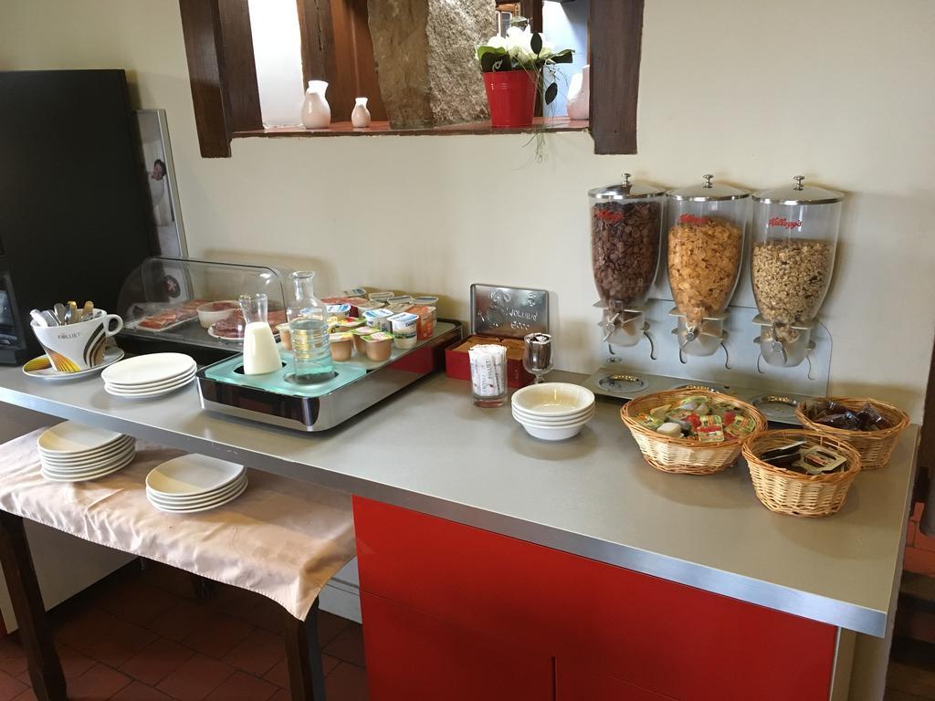 Logis Hotel Restaurant La Vieille Ferme, Macon Nord Sancé Εξωτερικό φωτογραφία