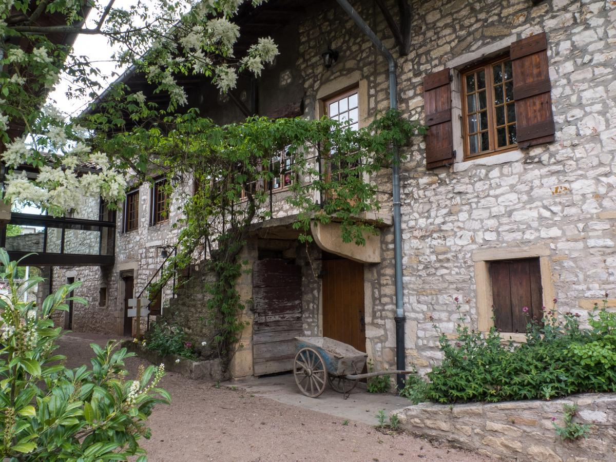 Logis Hotel Restaurant La Vieille Ferme, Macon Nord Sancé Εξωτερικό φωτογραφία