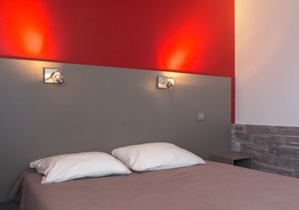 Logis Hotel Restaurant La Vieille Ferme, Macon Nord Sancé Εξωτερικό φωτογραφία