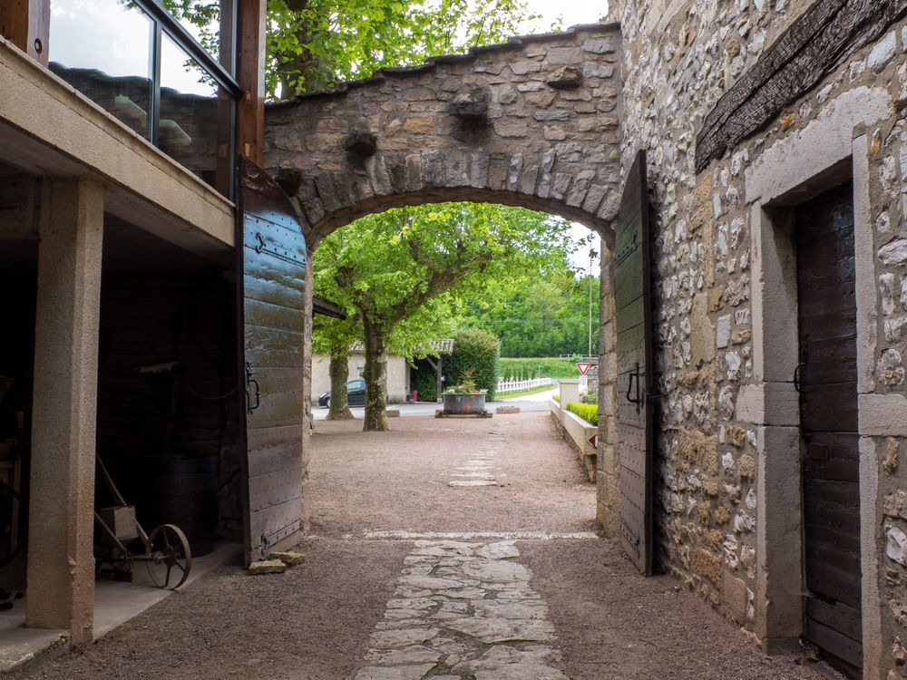 Logis Hotel Restaurant La Vieille Ferme, Macon Nord Sancé Εξωτερικό φωτογραφία